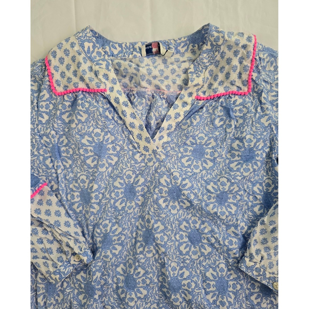 Vineyard Vines Blue White Block Print Pom Pom Trim Blouse Top XS 2K001306 - Picture 5 of 15